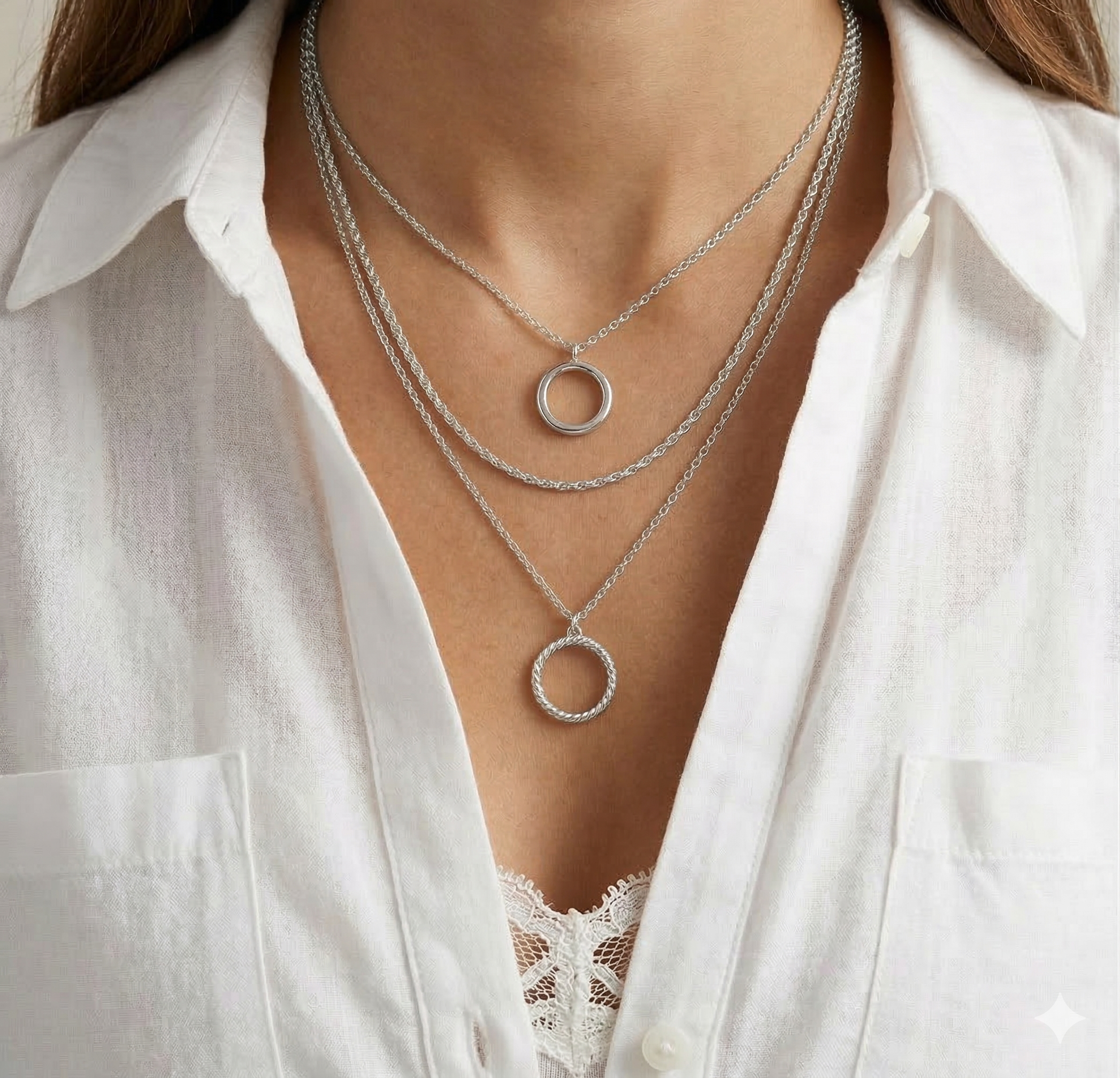 3 Pcs Pomina Long Chain with Round Pendants