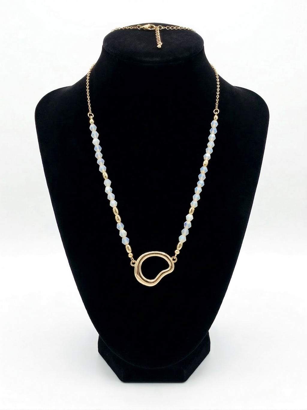 Pomina Beaded Necklace with asymmetrical shaped Pendant