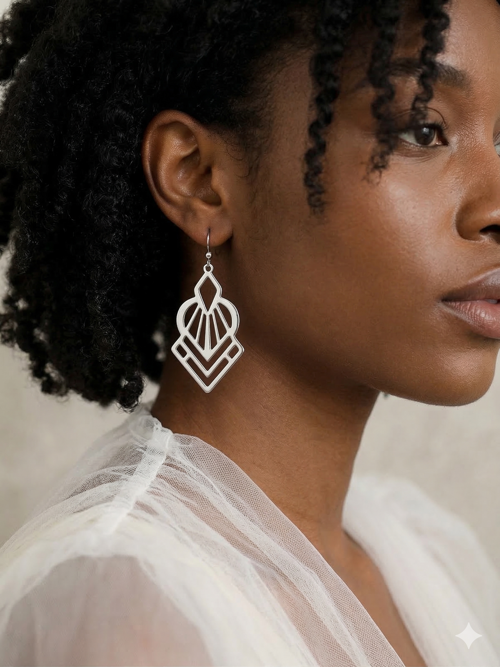 Pomina Artist Drop Earrings in silver or gold